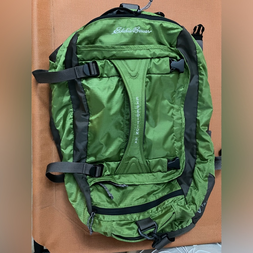 Eddie Bauer Expedition 24 Duffel Bag